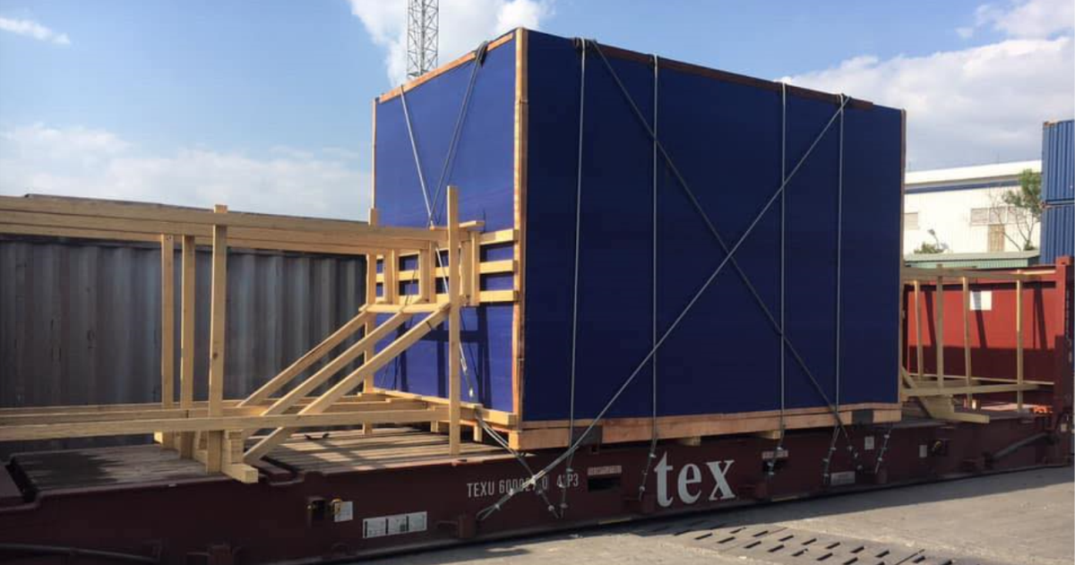 Dịch vụ lashing hàng hóa  container flat rack